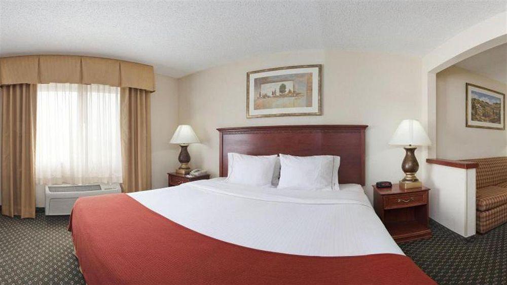 Comfort Inn & Suites Middletown - Franklin Buitenkant foto