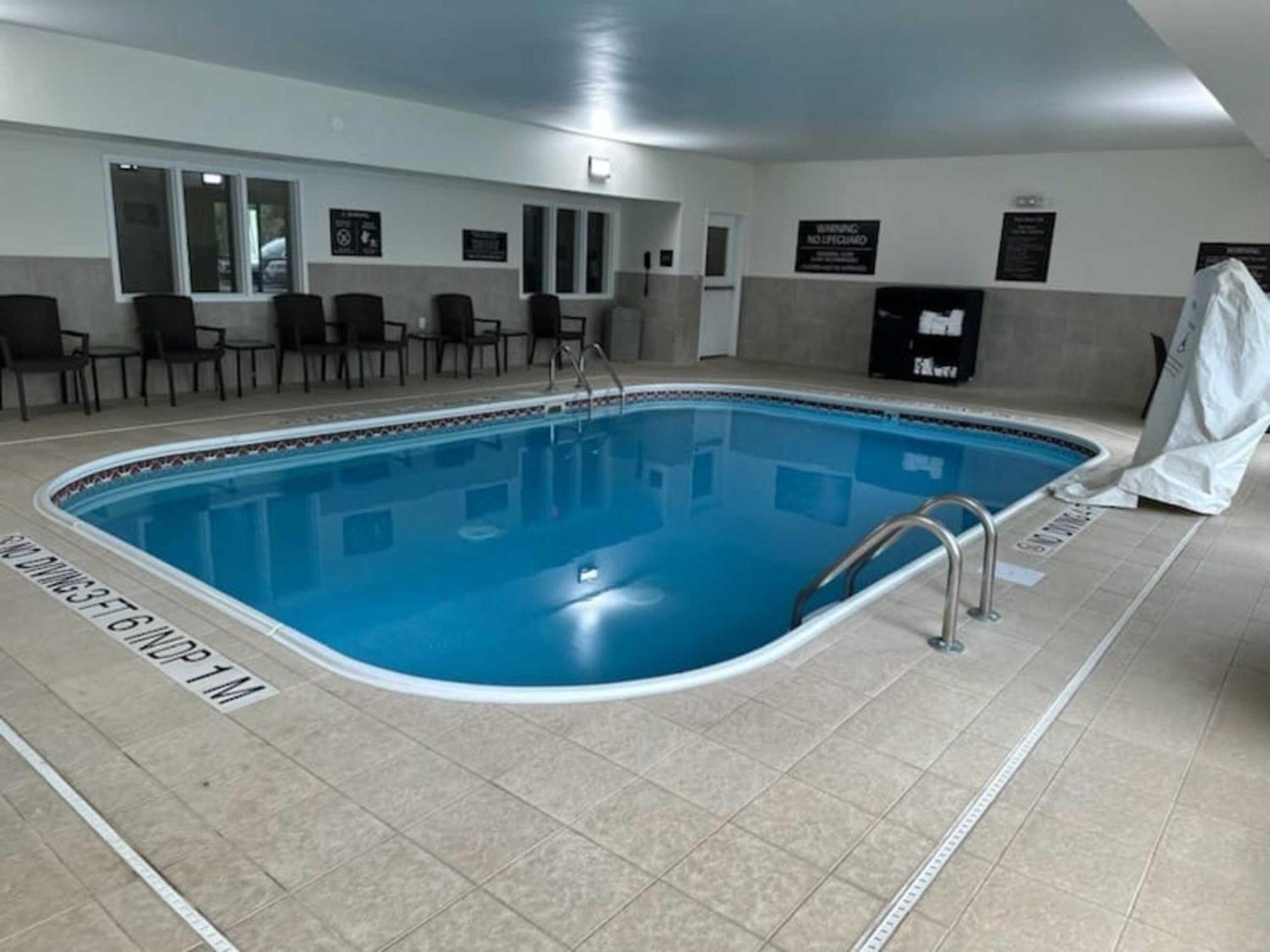 Comfort Inn & Suites Middletown - Franklin Buitenkant foto