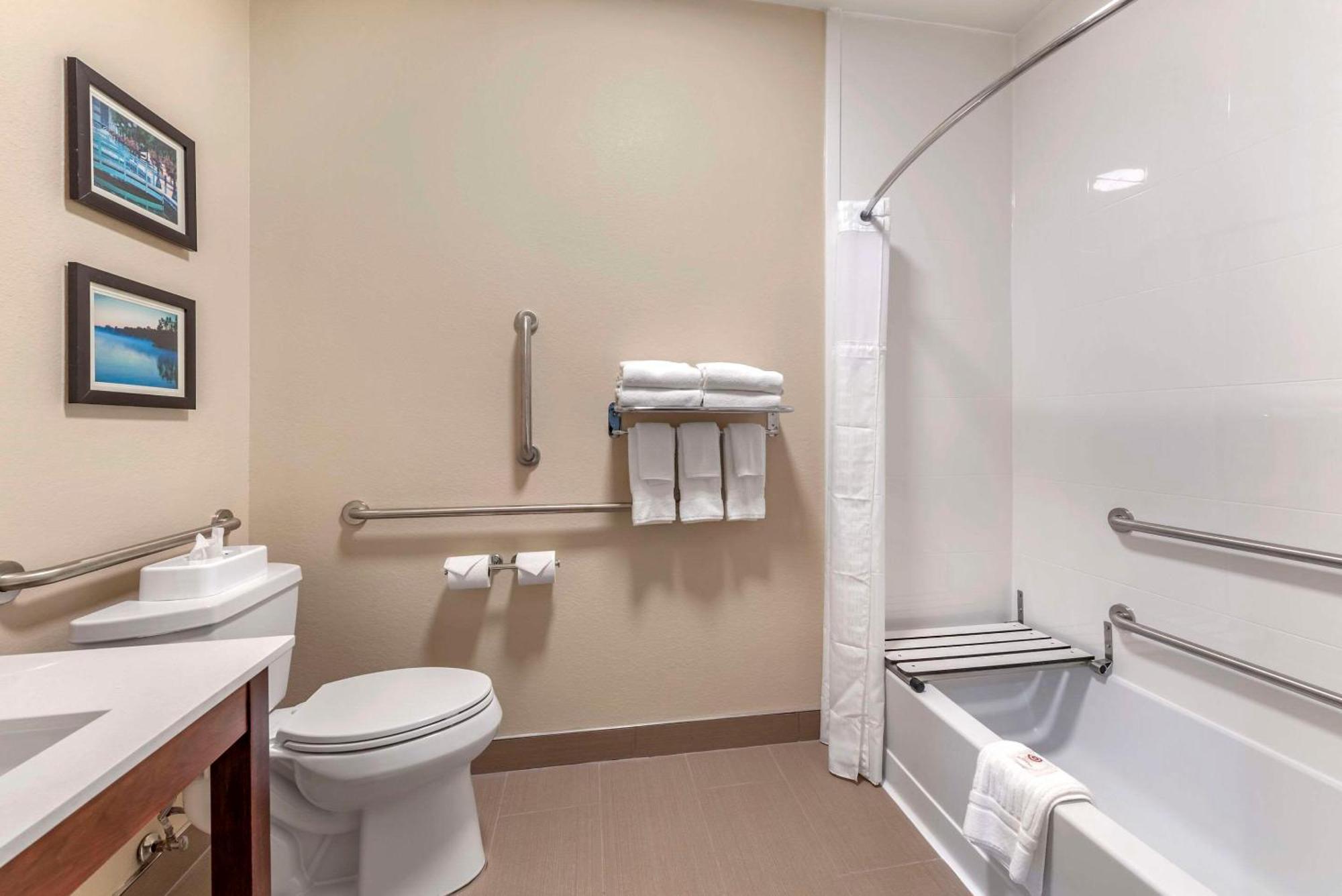 Comfort Inn & Suites Middletown - Franklin Buitenkant foto